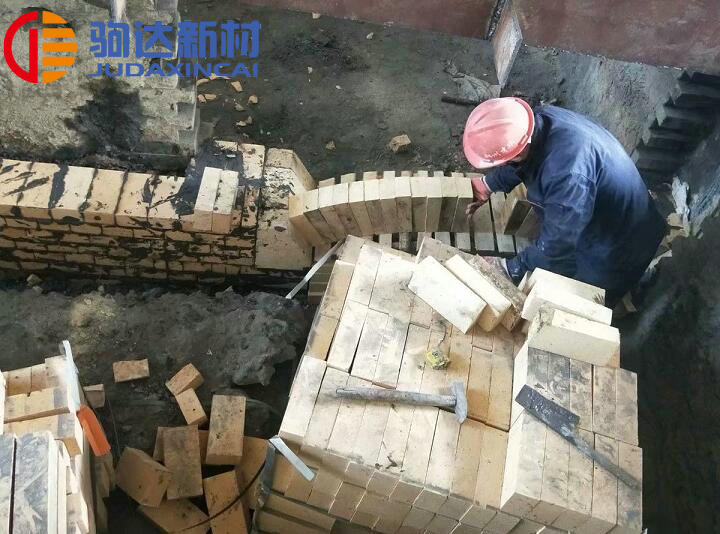 耐火磚施工
